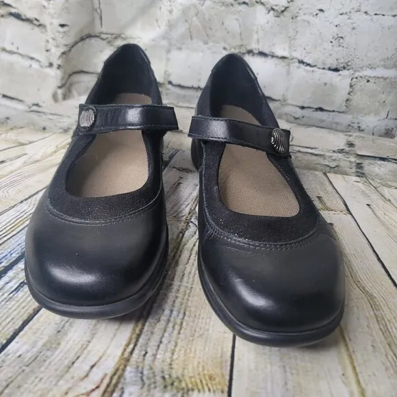 SAS Shoes Ladies 10.5 M Step Out Mary Jane Walking Black Sparkle Hook &amp; Loop