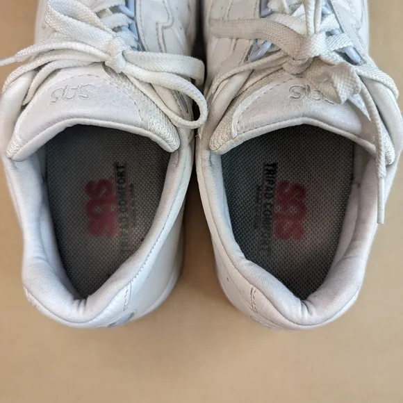 SAS Tour II Walking Shoes Sneakers Womens Size 11W Wide White Leather Casual