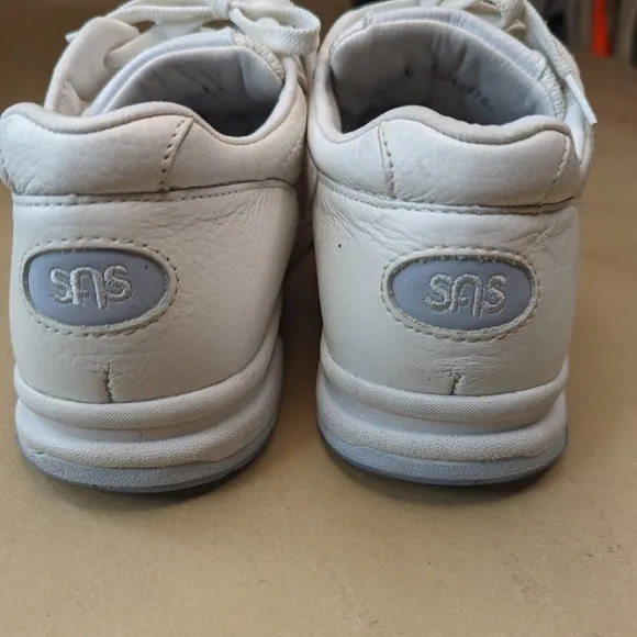 SAS Tour II Walking Shoes Sneakers Womens Size 11W Wide White Leather Casual