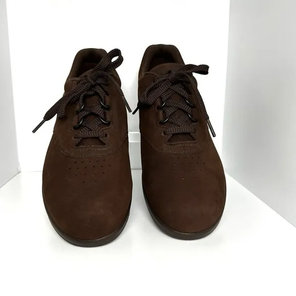 SAS Women’s Comfort Oxford Brown Casual Lace up Shoes Size 7.5