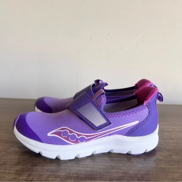 Saucony Breeze Sport Youth Shoe Size 2