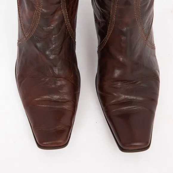 Sesto Meucci Italian made distressed brown leather square toe heeled boot 11W