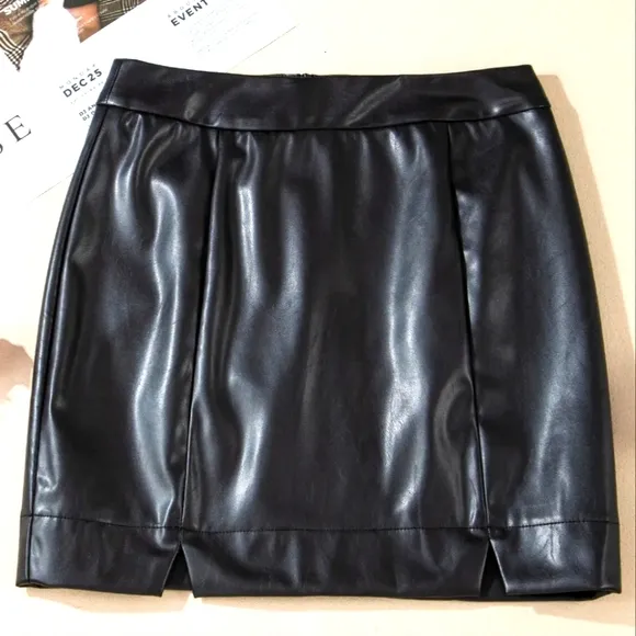 Sexy Black Leather Mini Skirt