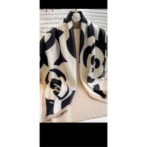 Shoes and scarf set Beautiful black faux leather sandals, with embellished satin
