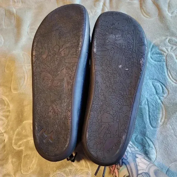 Size 10 OTZ Shoes Men's OG WRL Slip On Black Leather Internal Sock System