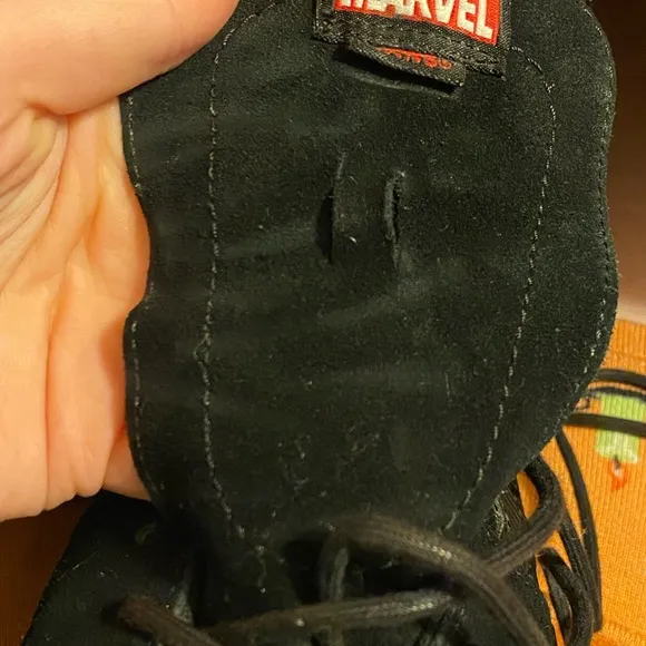 Size 9 | Vans x Black Panther Sk8-Hi Shoes | Unisex | Used