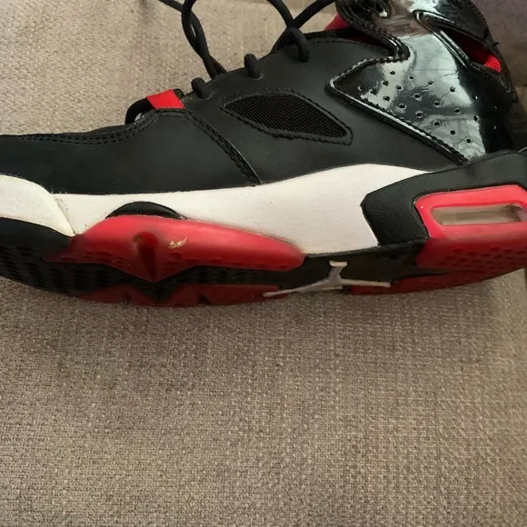 Size5.5Y Jordan flight club 91 bred used good condition .