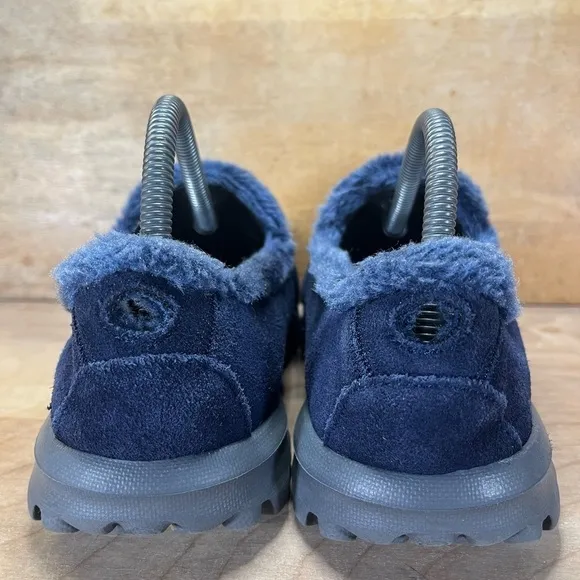 Skechers Go Walk Womens Size 8 Extra Wide Slip On Faux Fur Lined Shoes Blue