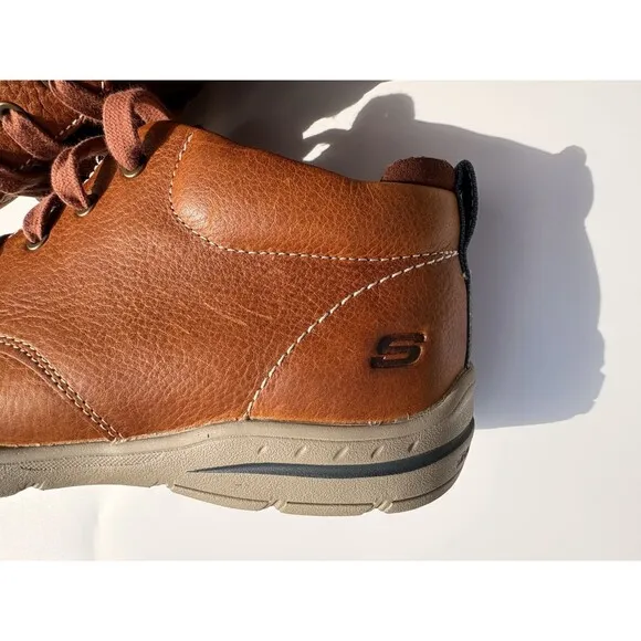Skecher’s Men’s Harper Meldon Chukka Boots Brown Leather Lace Up Cushioned 7 M