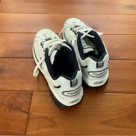 Skechers Sport white / blue athletic shoes size 10 NWB