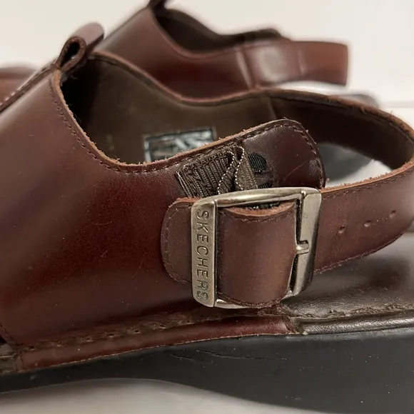 Skechers Vintage Y2K Leather Fisherman Sandal Mule
