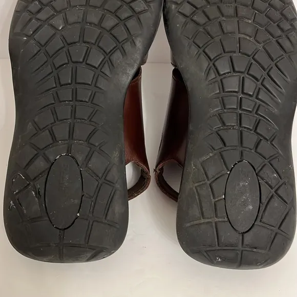 Skechers Vintage Y2K Leather Fisherman Sandal Mule