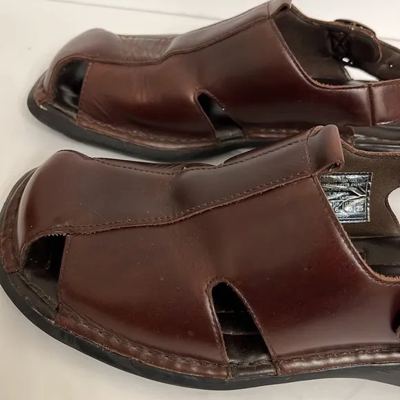 Skechers Vintage Y2K Leather Fisherman Sandal Mule