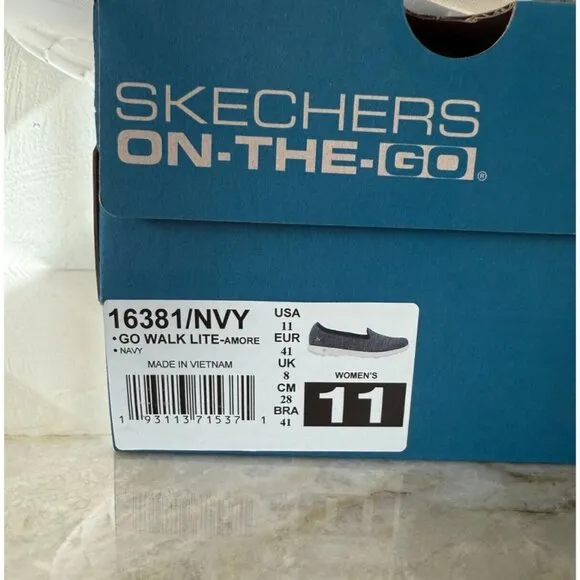 Skechers Womens Go Walk Lite Amore Navy‎ Slip On Shoes Sze 11 Comfort Mesh