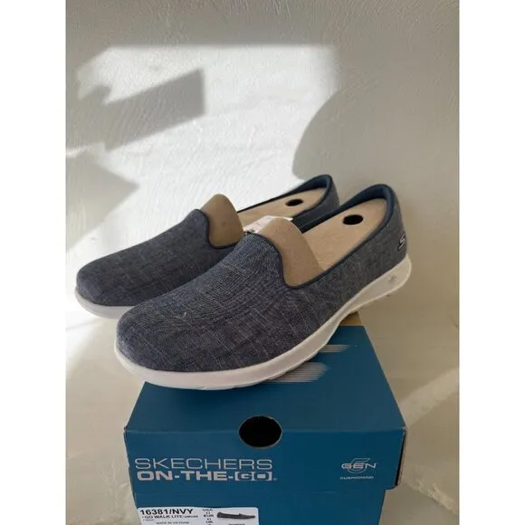 Skechers Womens Go Walk Lite Amore Navy‎ Slip On Shoes Sze 11 Comfort Mesh