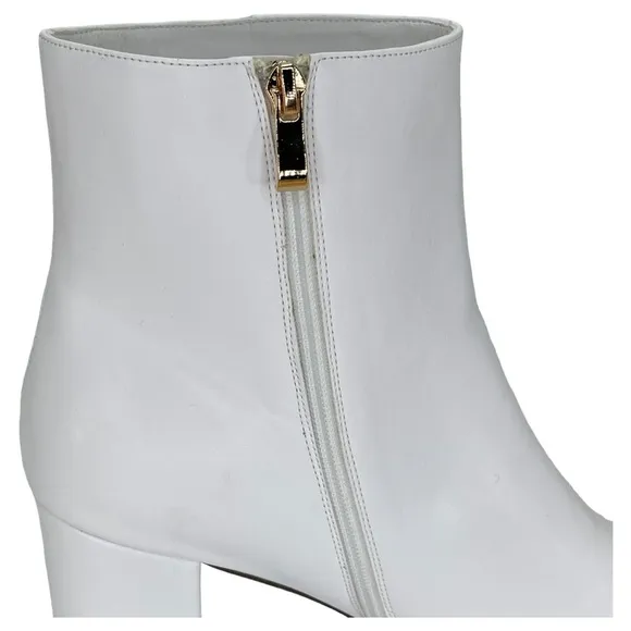 SMASH Shoes Chiku White Faux Leather Womens Ankle Boots Size 12M