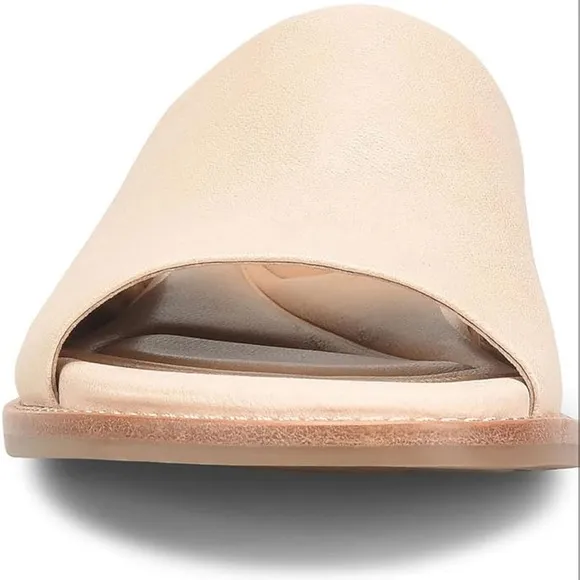 Sofft Noble Slide Sandals - Tapioca Leather