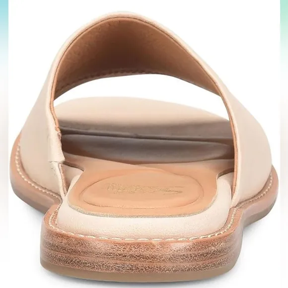 Sofft Noble Slide Sandals - Tapioca Leather