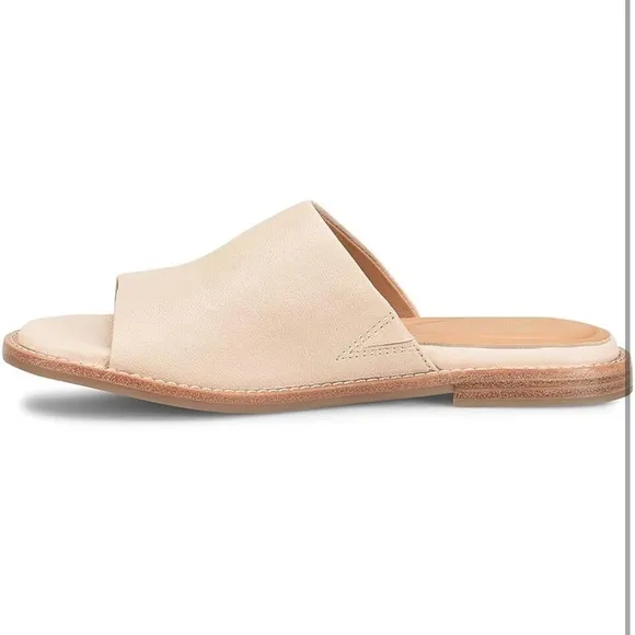 Sofft Noble Slide Sandals - Tapioca Leather