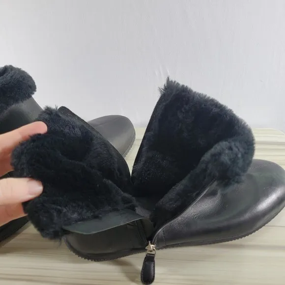 Softwalk Helena 9 Please Read Black Leather Faux Fur Lining Booties Zip Ankle