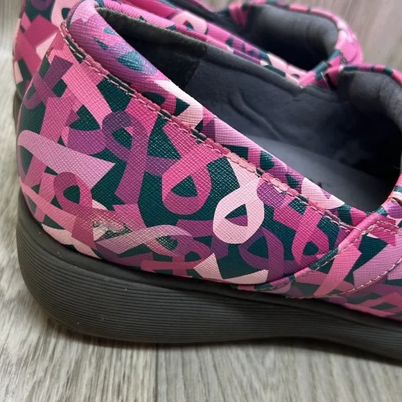SoftWalk Women's Meredith Sport Clog