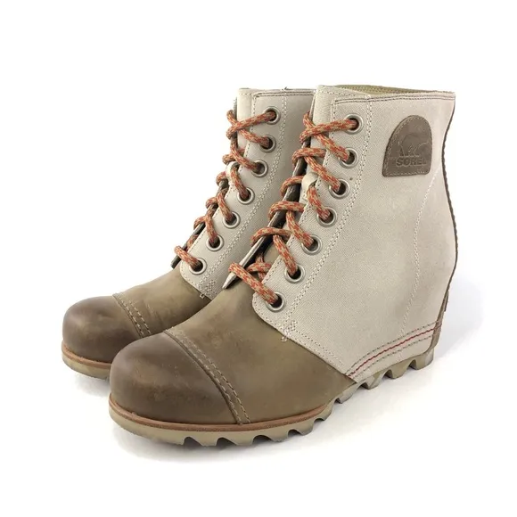 Sorel 1964 Premium Wedge Ankle Boots 9