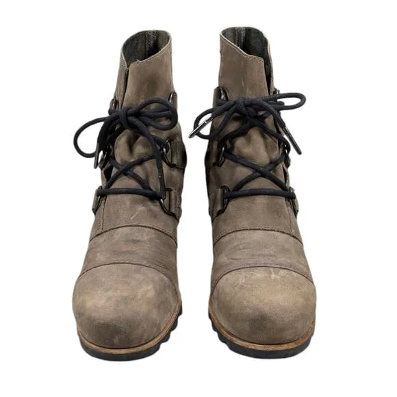 Sorel Addington Boots GUC $250 Size 10    S2931