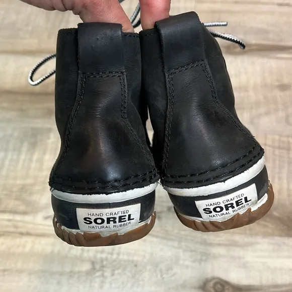 Sorel Black Lace-Up Leather Boots BlackDuck rain ankle size 7
