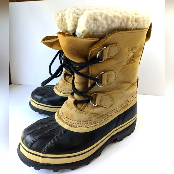 Sorel Caribou lined waterproof rubber sole boots