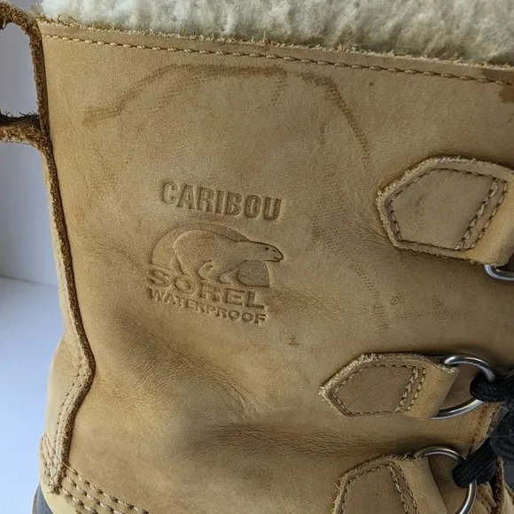 Sorel Caribou lined waterproof rubber sole boots