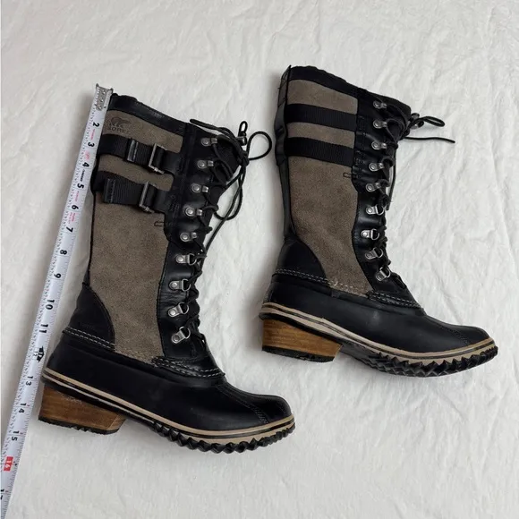 Sorel 'Conquest Carly II' Tall Waterproof Winter Riding Boots Women's Size 8