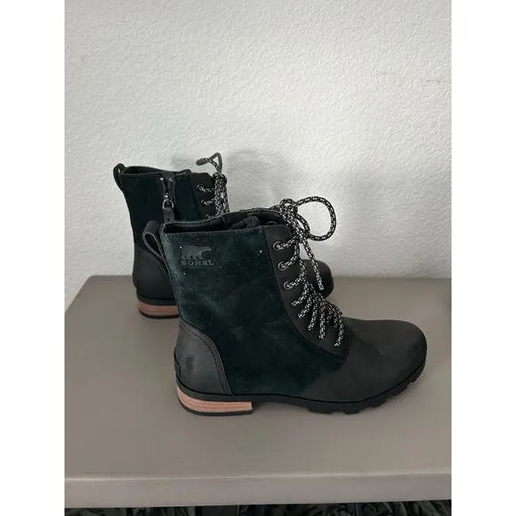 Sorel Emelie Suede and Leather Combat Boot - 9