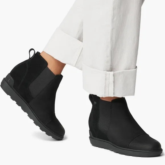 Sorel Evie II Wedge Chelsea Boots Booties