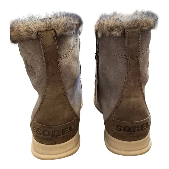 Sorel Explorer Joan in Quarry/Black NIB