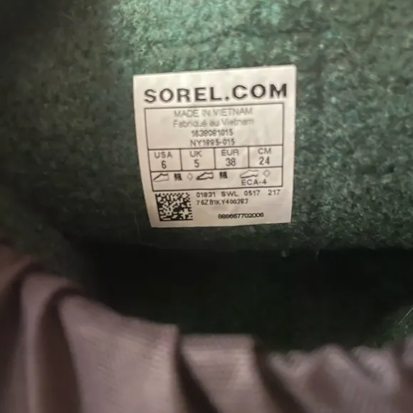 Sorel Flurry Waterproof Insulated Men’s Winter Boots 8