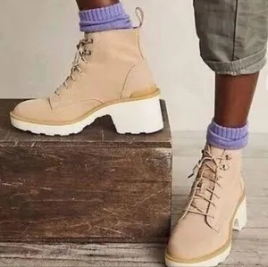 Sorel | Hi-Line Heel Lace Boots