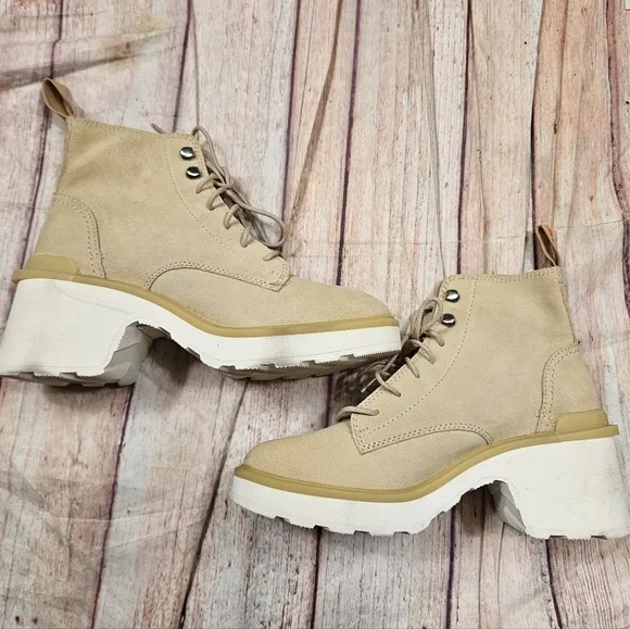 Sorel | Hi-Line Heel Lace Boots