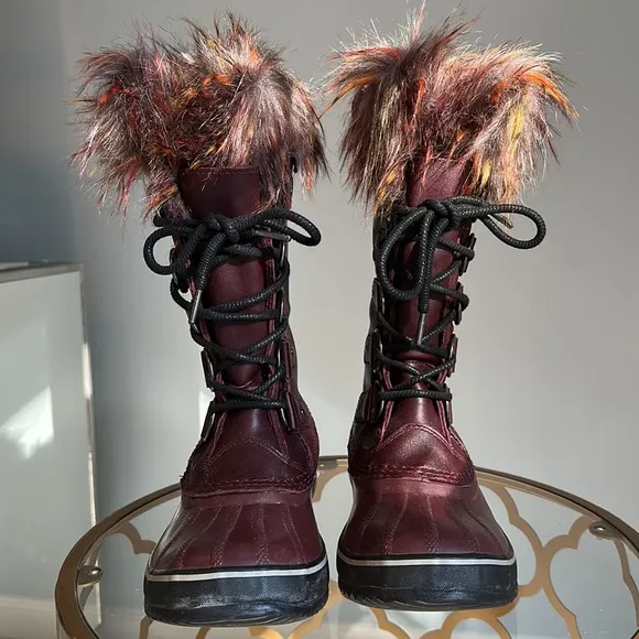 SOREL Joan of Arctic Boots Leather 8.5 Winter Excellent condition