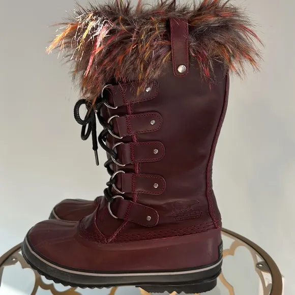 SOREL Joan of Arctic Boots Leather 8.5 Winter Excellent condition