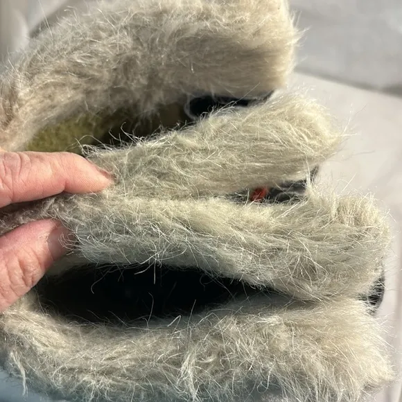 Sorel Joan of Arctic Insulated Waterproof Winter Boots Faux Fur Youth size 2