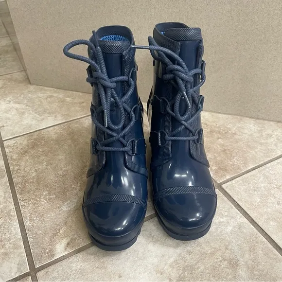Sorel Joan of Arctic Rain Wedge Rain Boots Waterproof Navy Blue Rubber 8.5 lady