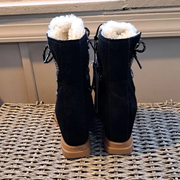 Sorel Joan of Arctic Wedge III Shearling Lace Cozy Boots