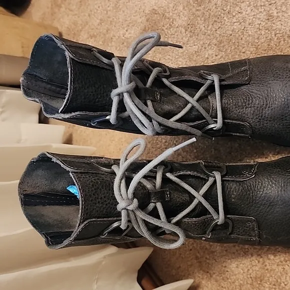 Sorel Joan of Artic II Wedge Distressed Waterproof Boots