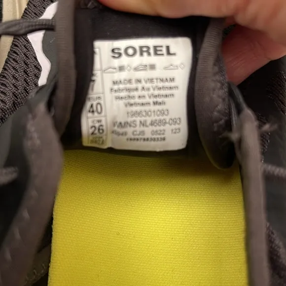 Sorel Kinetic breakthru day lace shoes size 9