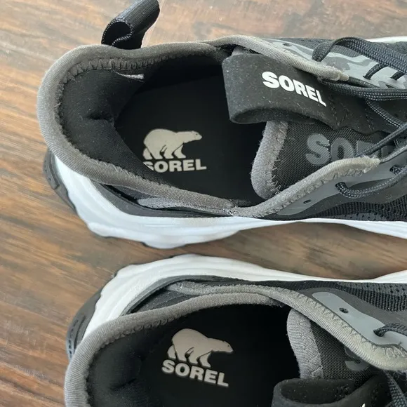 Sorel Kinetic Breakthru Day Lace Up Sneakers Athletic Shoes Size 7.5