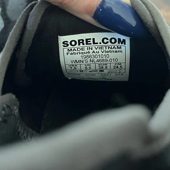 Sorel Kinetic Breakthru Day Lace Up Sneakers Athletic Shoes Size 7.5