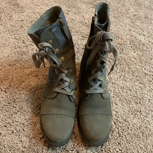 Sorel Major Carly Boots Waterproof Graphite Shark Grey Olive Khaki Green 8.5