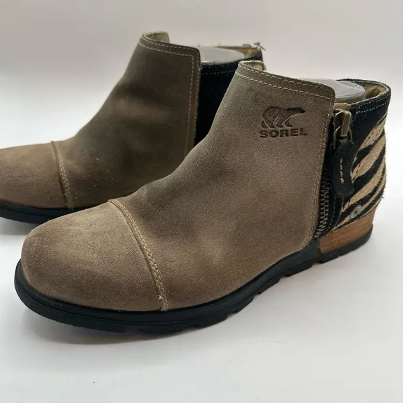 Sorel Major Low Ankle Boots Booties Shoes Womens SZ 7.5 Beige Suede Fur Leather