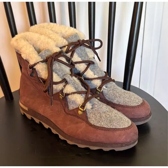 Sorel Sneakchic alpine waterproof lace up boots 12