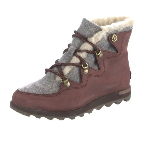 Sorel Sneakchic alpine waterproof lace up boots 12